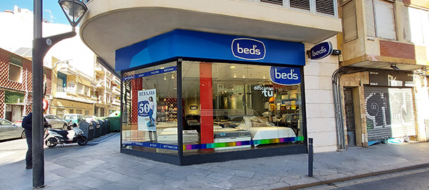 main image 3