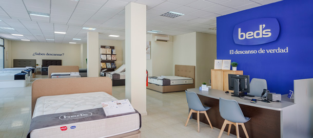 main image 2