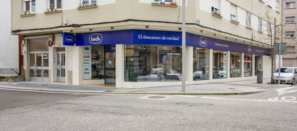 main image 2